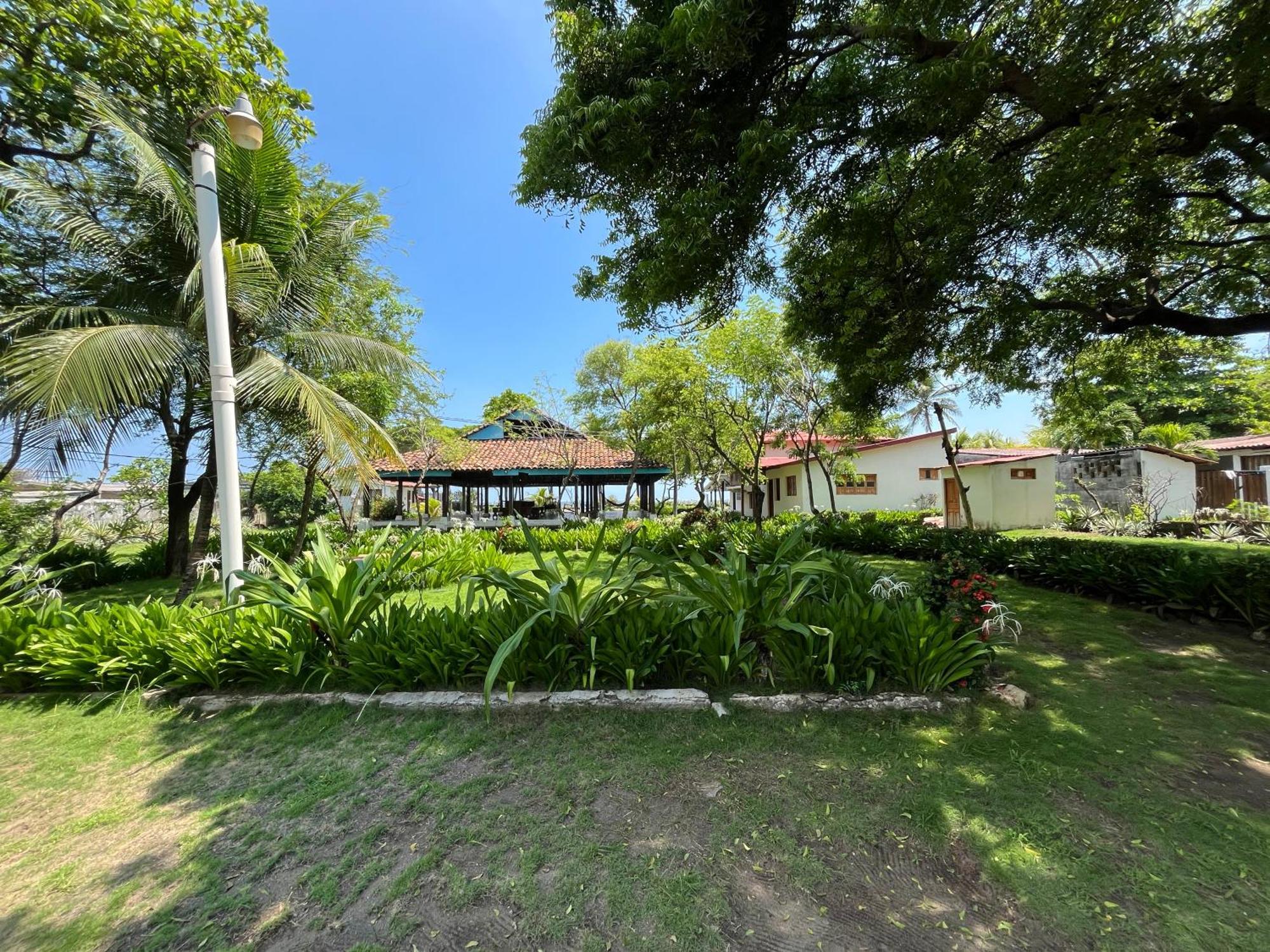 Casa De Playa Los Moncada León Extérieur photo